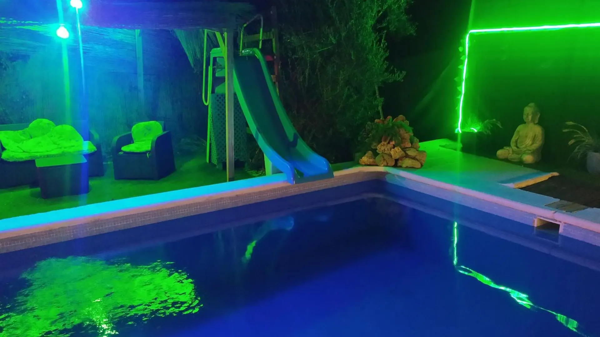 Casa Rural La Milla Verde マラガ スペイン